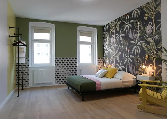 Apartment Large - Great For Groups - With Balcony Or Terrace *