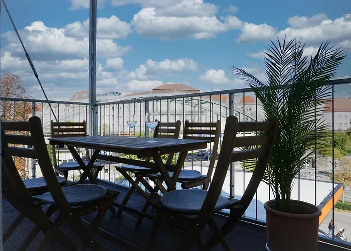 Apartment Large - Great For Groups - With Balcony Or Terrace Vienna