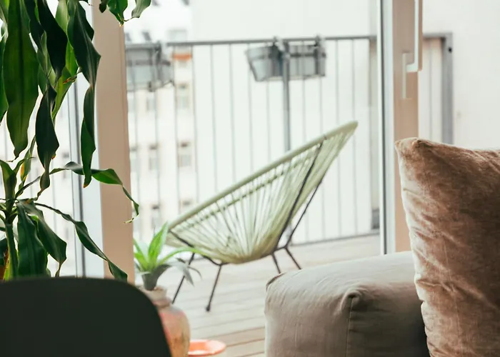 Apartment Large - Great For Groups - With Balcony Or Terrace